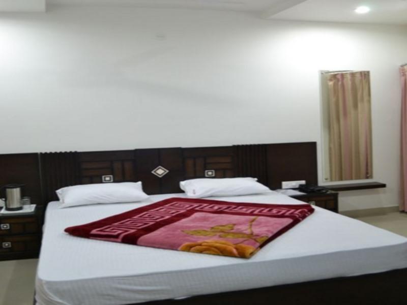 Park Land Hotel ฮัดวานี ภายนอก รูปภาพ
